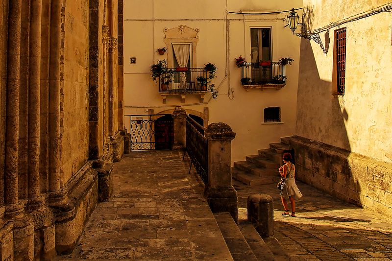 италия,остуни,жанр Солнечная воронка. фото превью