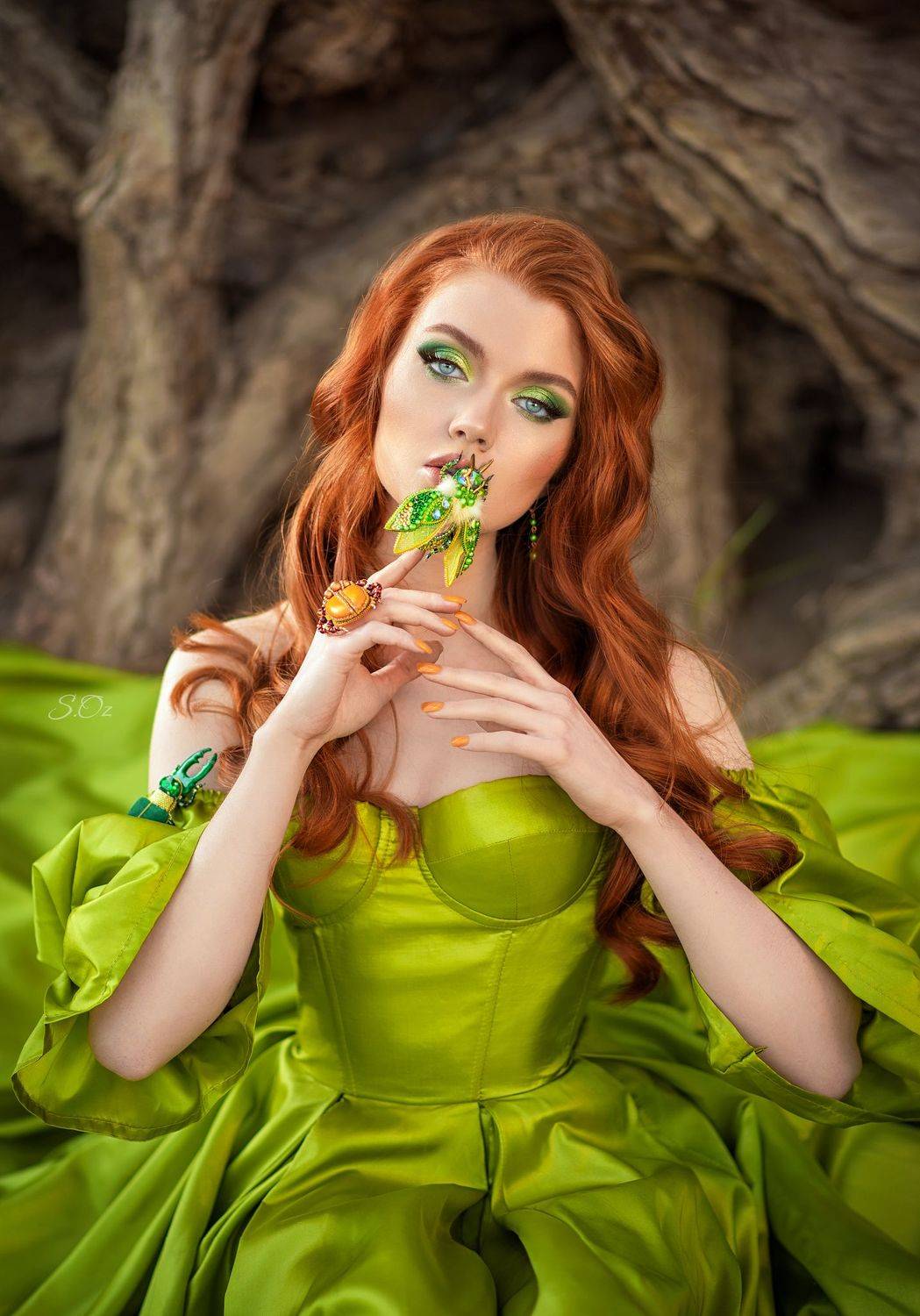 зелёный, жук, рыжая, рыжеволосая, девушка, модель, портрет, fashion, fashion model, portrait, beetles, green, dress, Софья Ознобихина