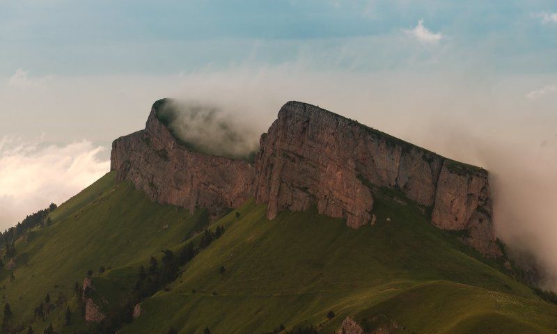 Наверно, вместе просто немного теплей. фото превью