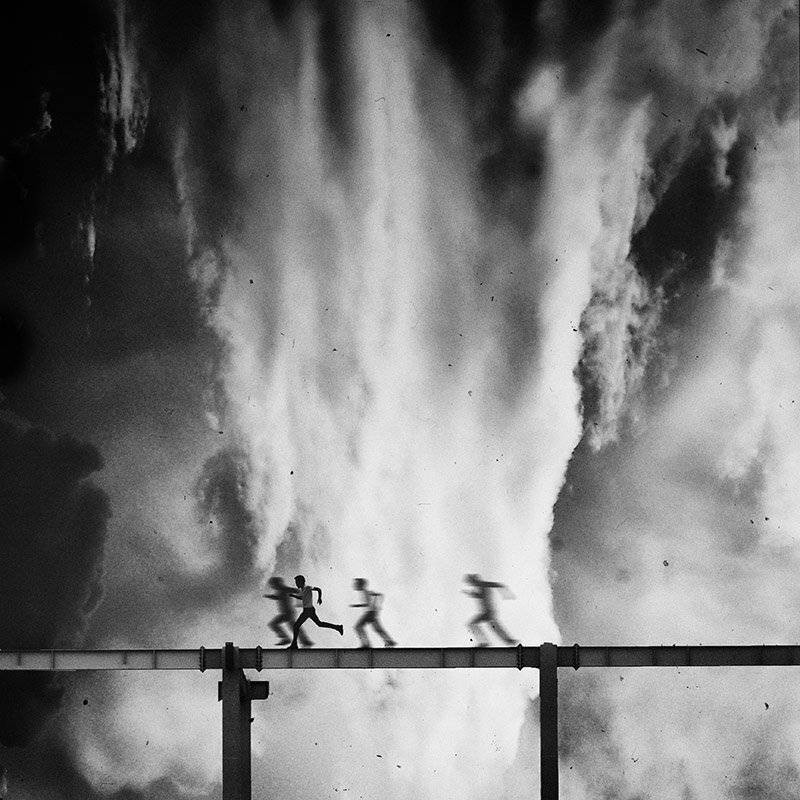 concept, fine art, manipulation, creative, conceptual, edit, sky, human, milad safabakhsh, fall, run, ghost, milad safabakhsh