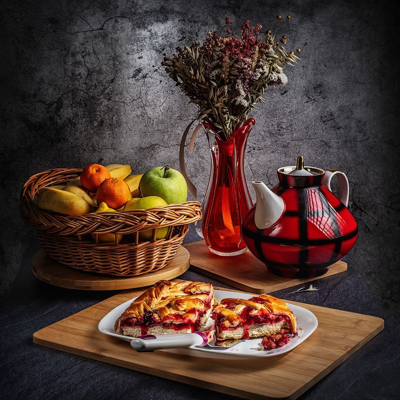 Фрукты, корзина, пирог, красный Пирог с ягодами фото превью