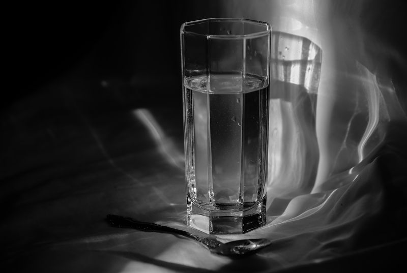 натюрморт, стакан, чб  фото превью