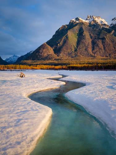 Утро с видом на Кодарский хребет.