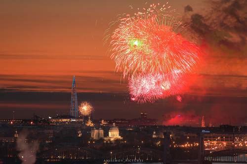 Салют на День Победы