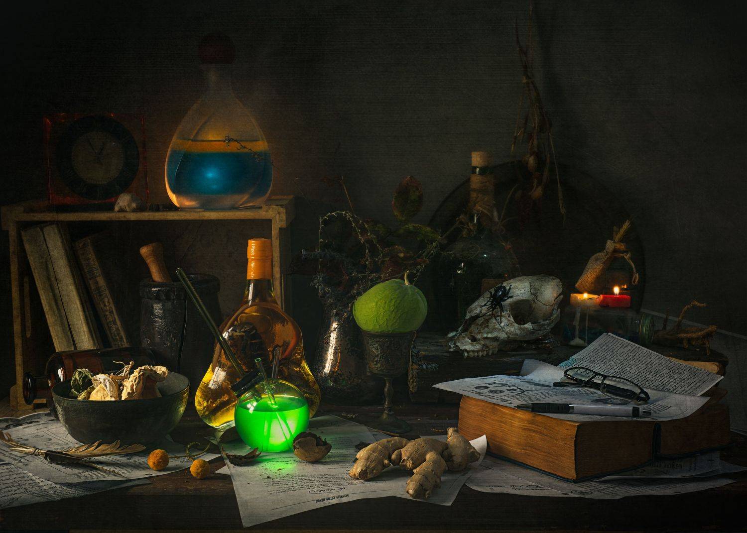 Натюрморт алхимия мистика волшебство стеклянная колба бутылки сухие цветы книги череп заклинания Advanced Potion Making Felix Felicis Яблоко Содома горящие свечи, Вадим Кулинский