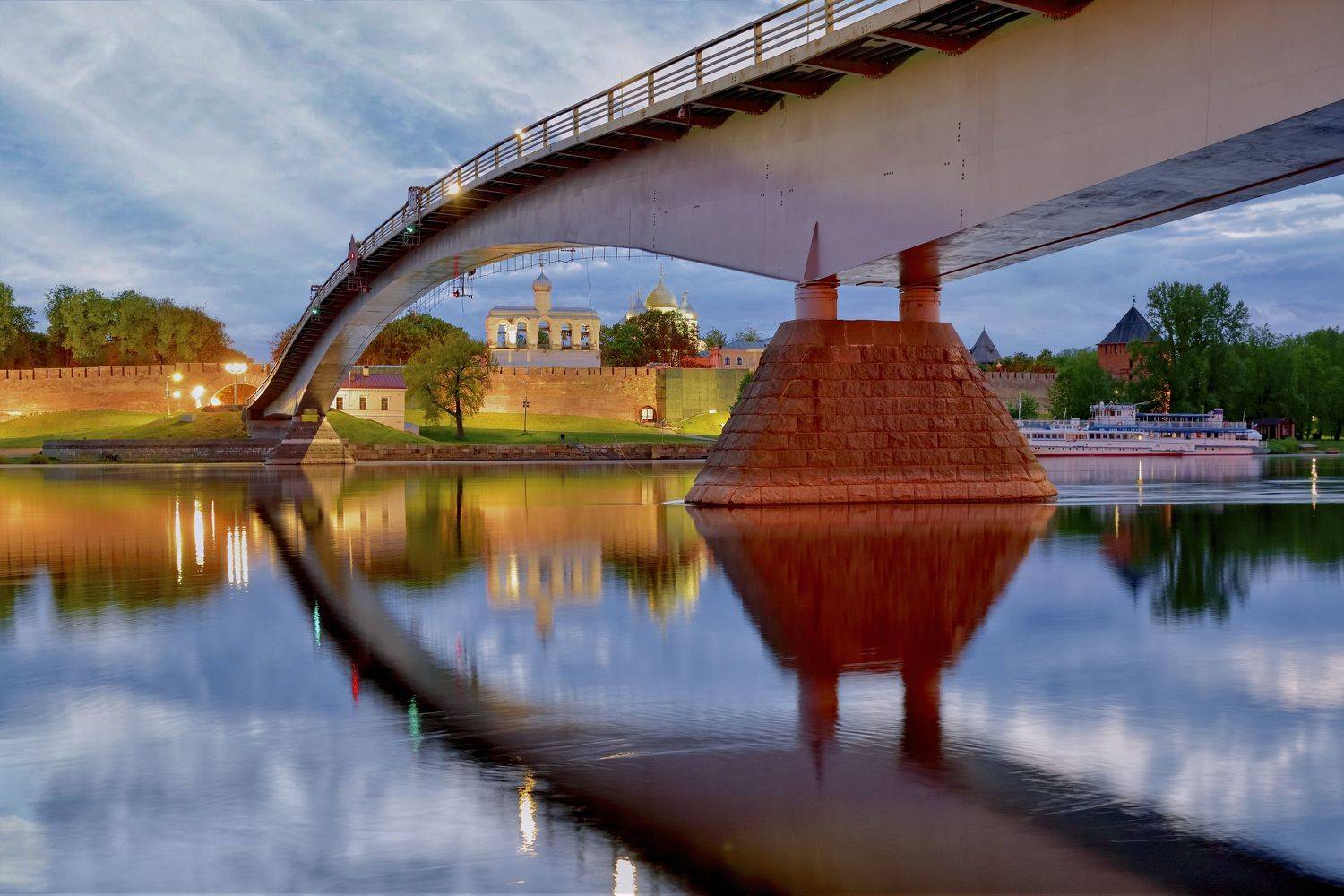 великий новгород, волхов, кремль, река, вечер, мост, Байдуков Александр