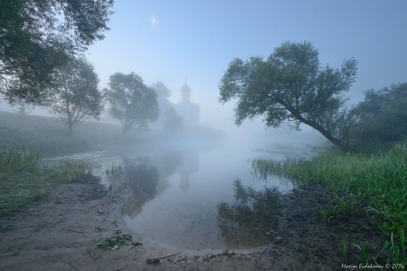 Покрова на Нерли Два одиночества фото превью