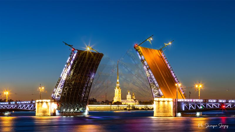 Дворцовый мост фото превью