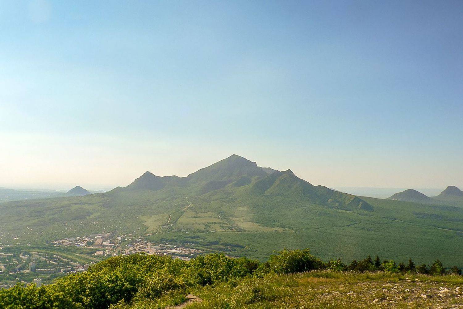 бештау, КарОл