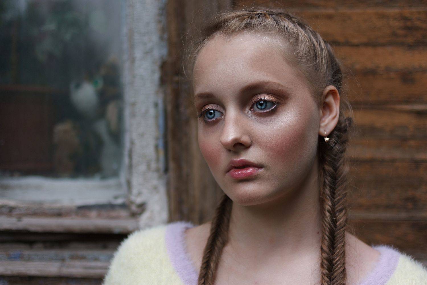 , Максим Михайлов