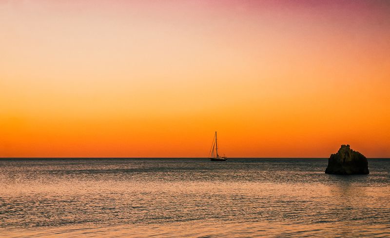 sunset,пейзаж Lone sail. Sunset фото превью