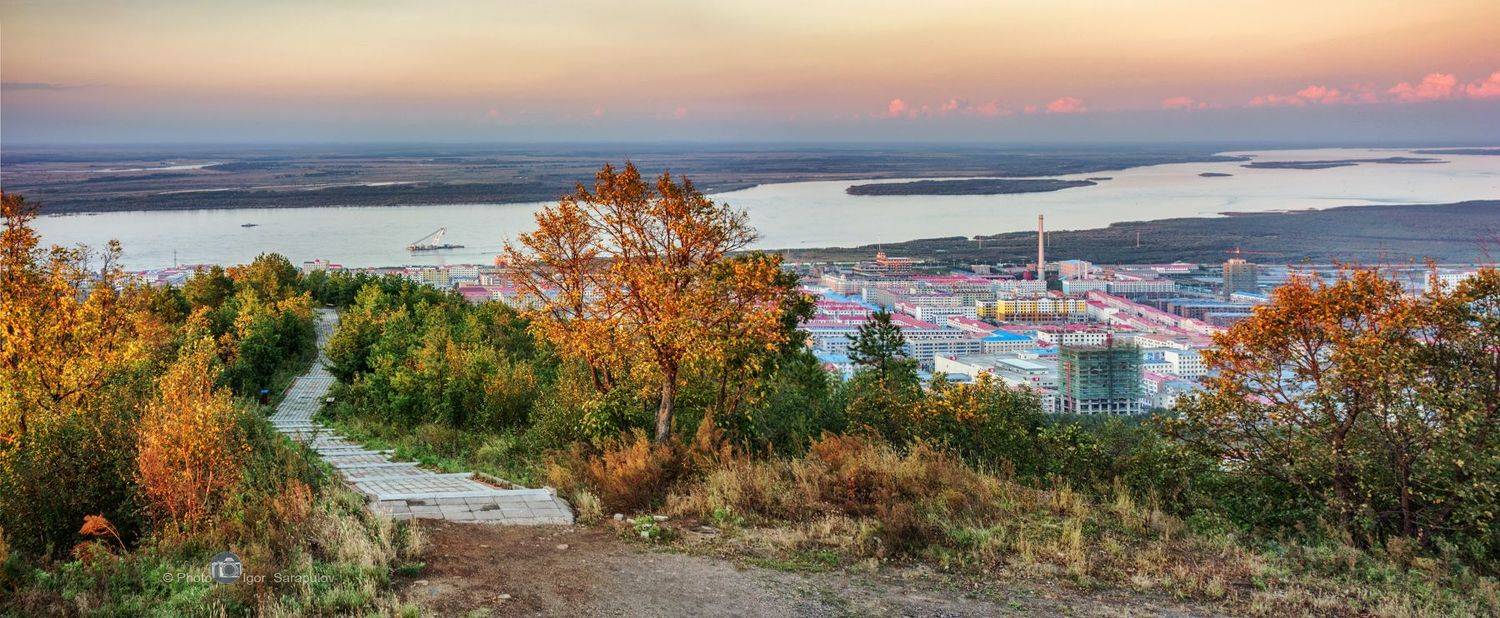 цзямусы, фуюань, вечер, закат, тротуар, путешествие, провинция хэйлунцзян, панорама, осень, лестница, кнр, китай, город, вечер, амур,, Сарапулов Игорь