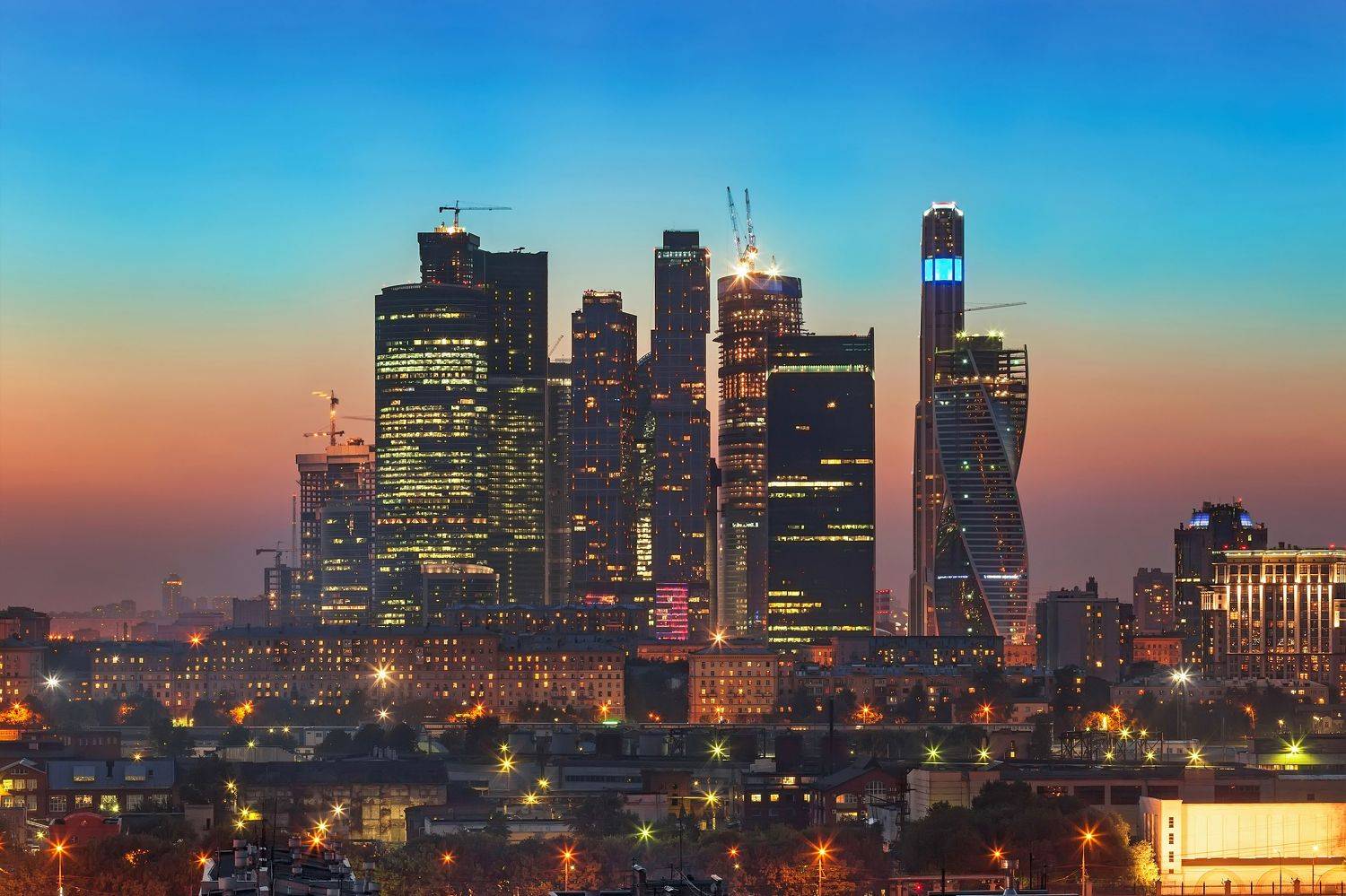 Москва, Всеволод