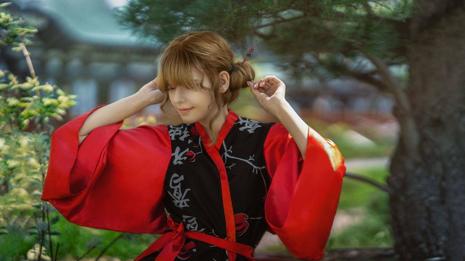 , Юрий Захаров