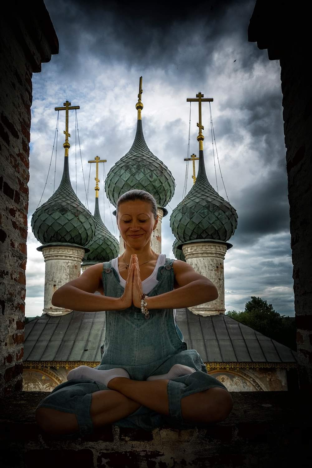 #photoart, #photowork, #yoga, #church, #Nerekhta, Schuessler Peter