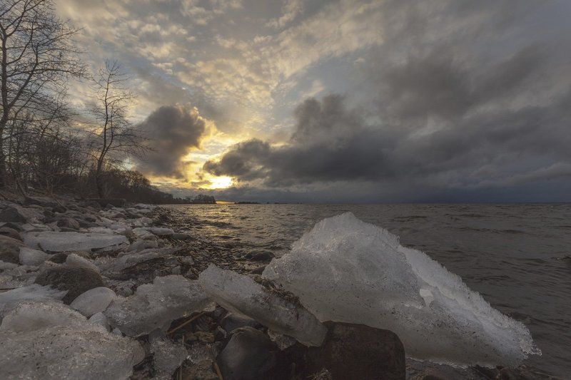 Весенний закат на Канонерском острове Петербурга фото превью