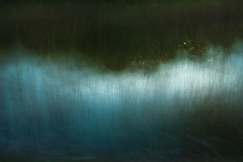 вечер пейзаж наблюдения сумерки абстракция умиротворение Вечерняя Метафизика в Зарослях у Пруда фото превью