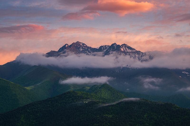Рассвет на перевале Цей-Лоам фото превью