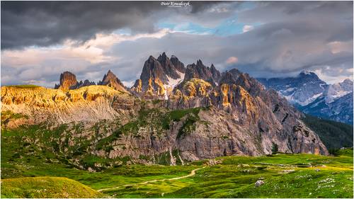 Dolomity
