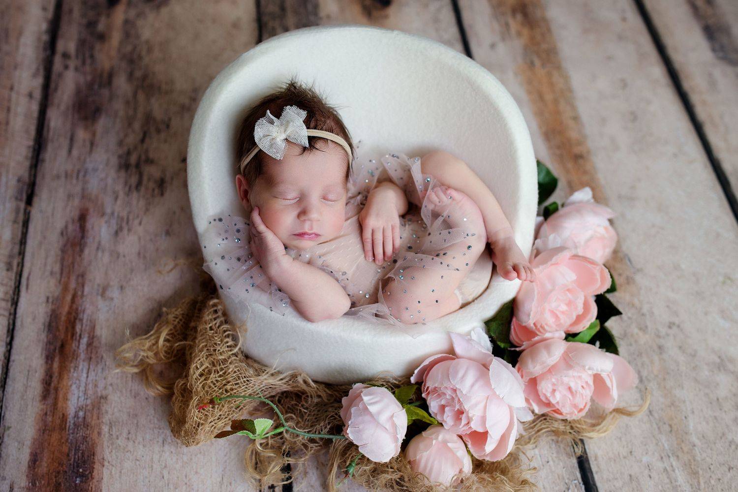 ньюборн, Михайлова Наталья