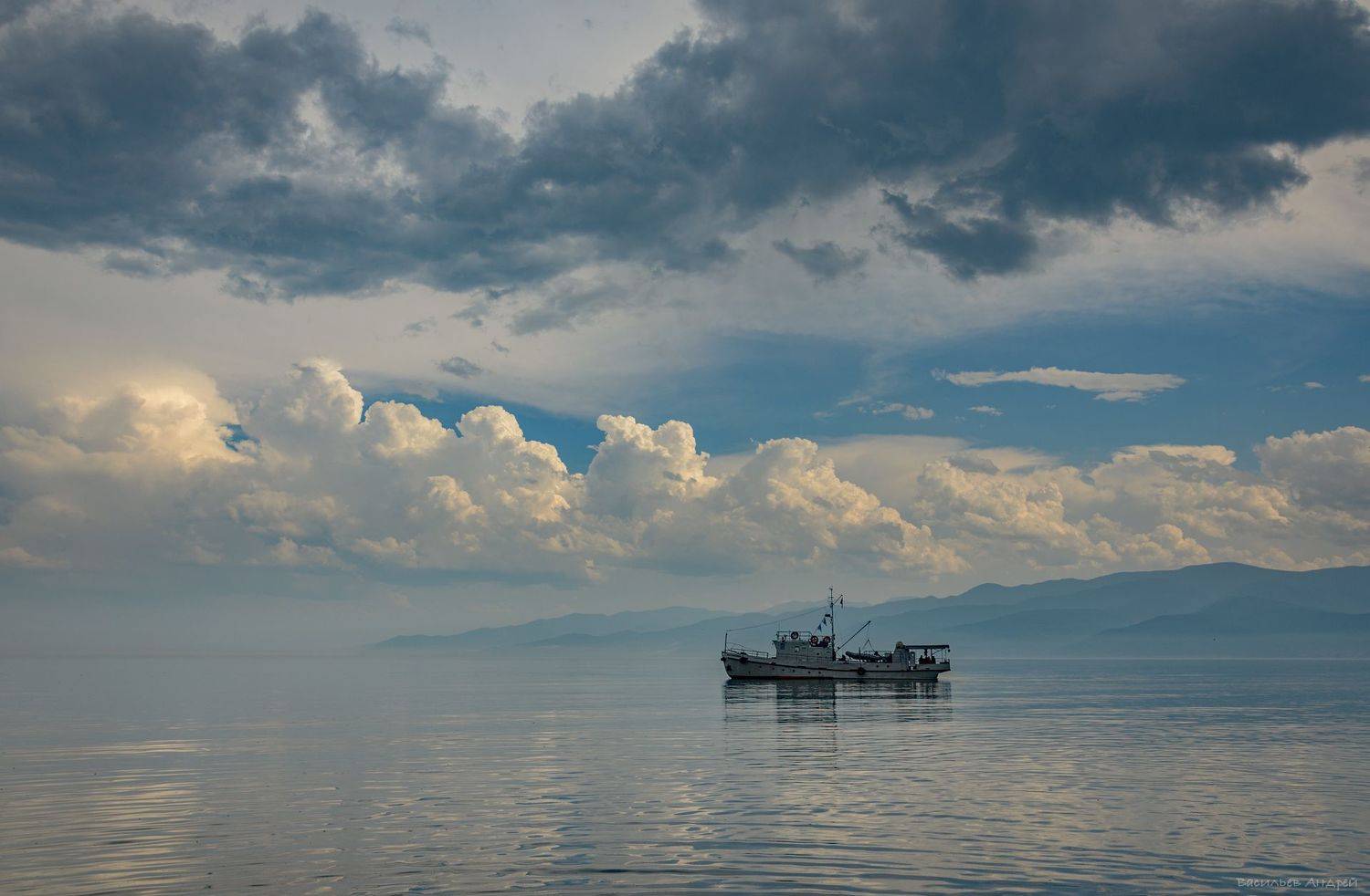 байкал, озеро, небо, облака, горы, катер, Vasilyev Andrey
