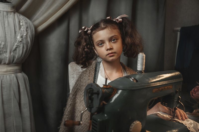 Швея фото превью