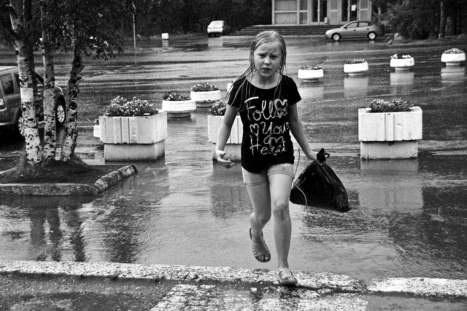 девочка, взгляд, глаза, эмоции, апатиты, дождь, Николай Смоляк