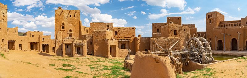 реконструкция, древней, столица, золотая орда, город, сарай-бату, селитренное, астраханская область, панорама, глиняный, безлюдный, старый, восточный, азия, мазанка, мельница, водяная, арык, пустыня, оазис, строения, архитектура, крепость, крепостная сте Сарай-Бату фото превью
