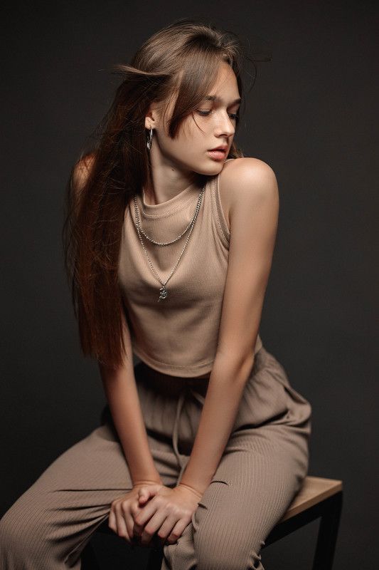 девушка, модель, портрет, фотосессия, студия, макияж, гламур, girl, model, modeling, young, portrait, make-up, творческий портрет, женский портрет, woman, young woman, glamour, постановка, постановочная фотография, fashion София фото превью