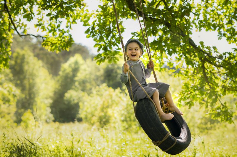 дети,ребенок,мальчик,мир,любовь,счастье,мирвмире На качелях фото превью