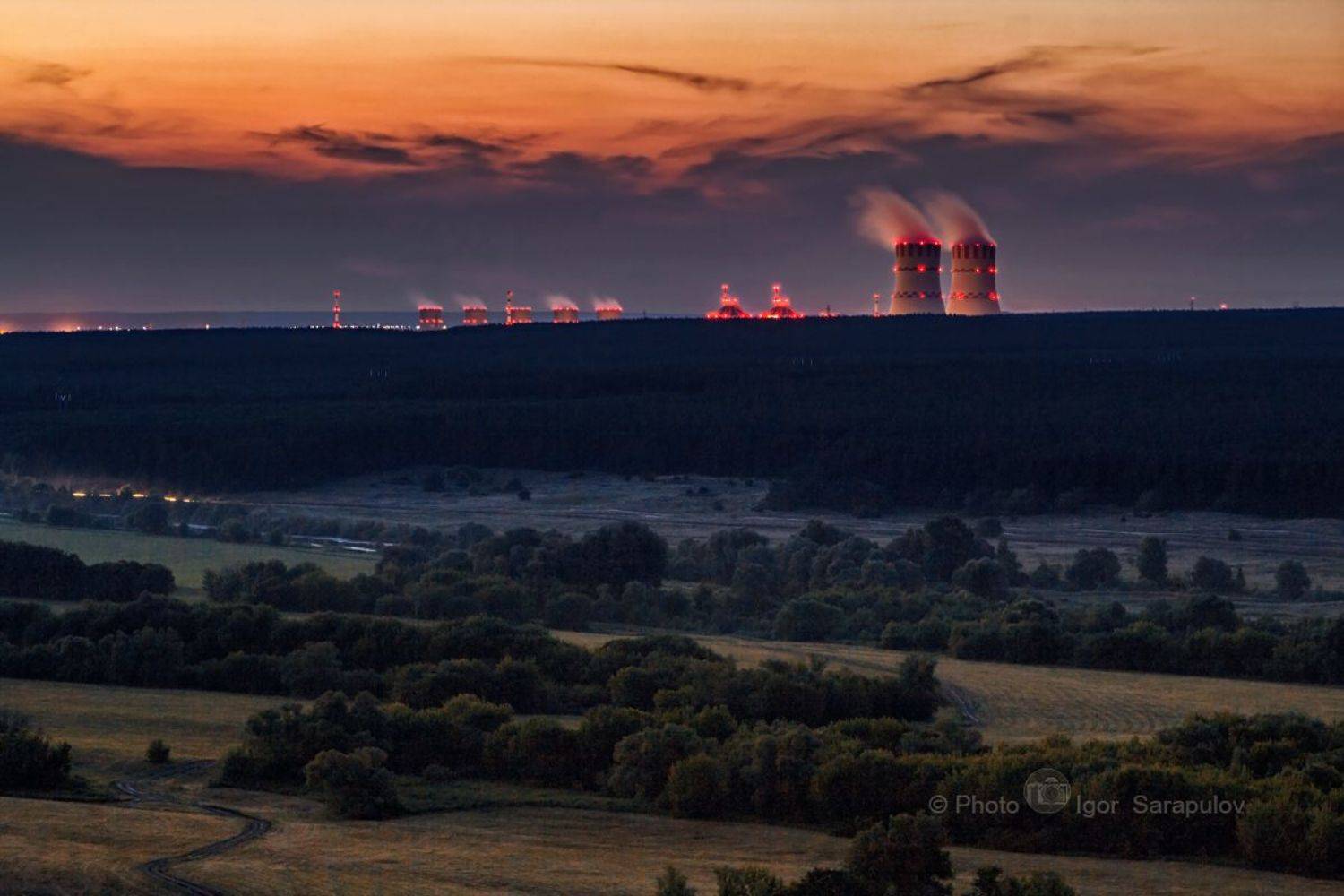 ядерная энергетика, россия, путешествие, пейзаж, ночная съёмка, нововоронежская аэс, летняя ночь, воронежская область, аэс, атомный век, атомная эра, атомная электростанция, live for the story, canon photo, Сарапулов Игорь