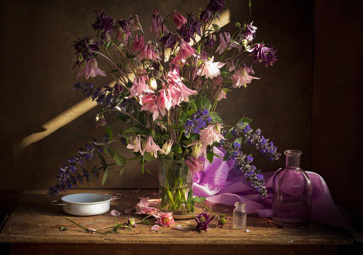 букет цветов, лето, аквилегия,солнце, Лионелла Зимина