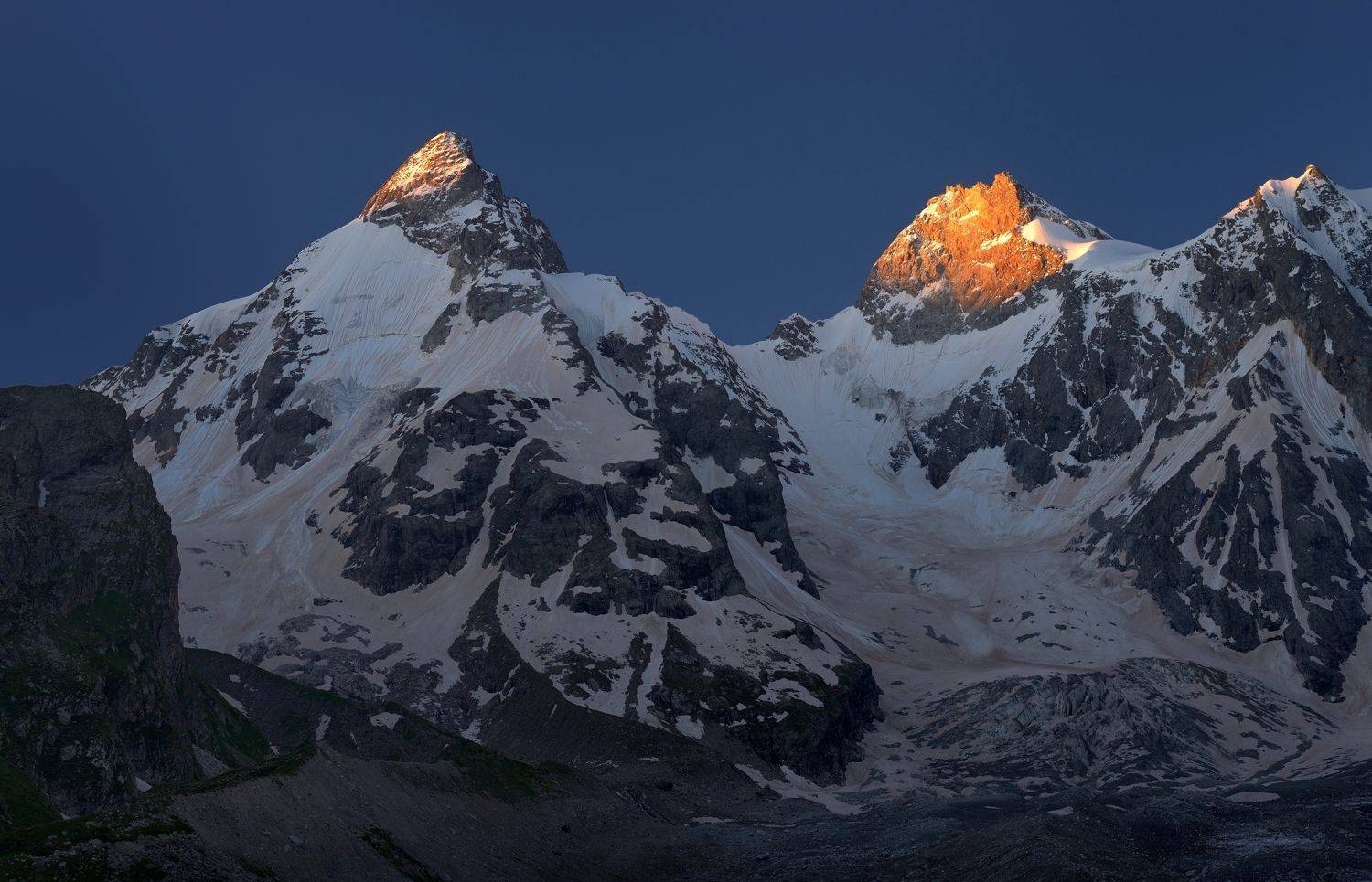 горы рассвет, Александр Жарников