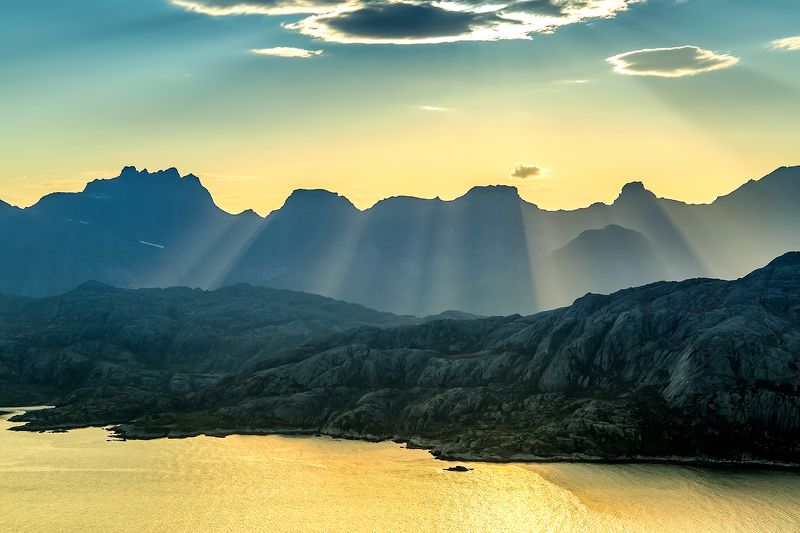 норвегия,лофотены,горы, Светопад фото превью