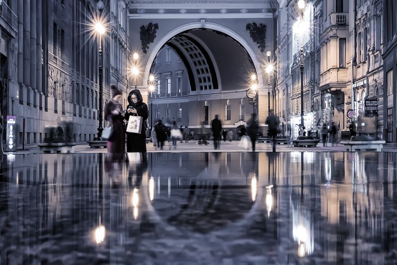 город,архитектура,вечер,люди,бассейн,отражения Отражения фото превью