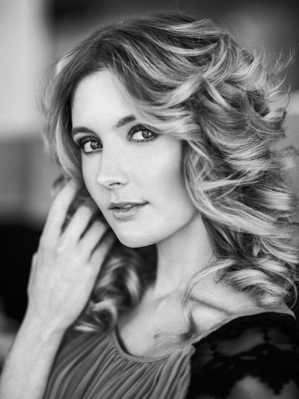 Полина фото превью