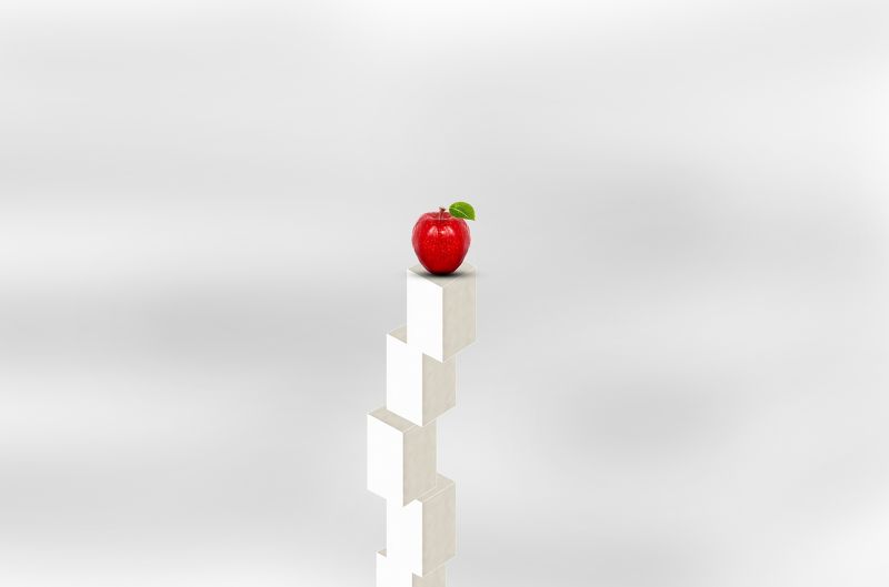 The Red Apple фото превью