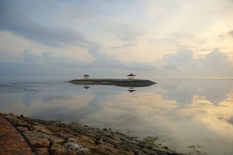dawn, reflection, low tide, shore, sunrise, horizon, light, sun, ocean, sea, color, landscape, bright, naturet, summer, sky Colors of the morning фото превью