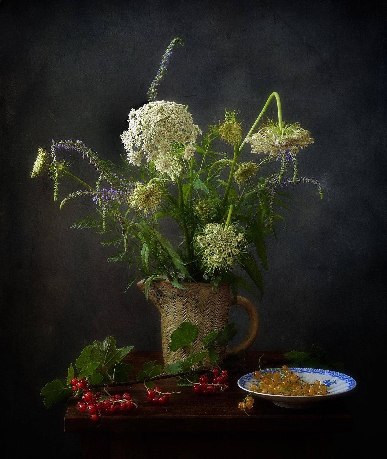 натюрморт,композиция,цветы,лето,смородина,порички, Наталия К