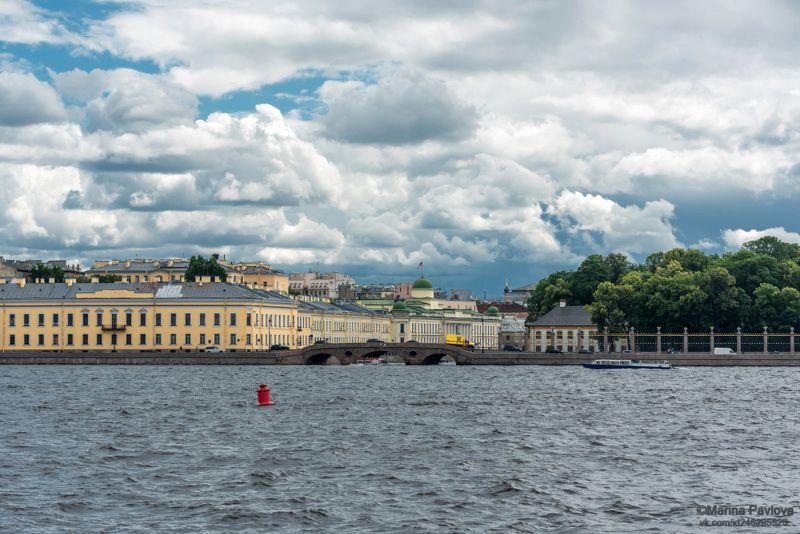 Предчувствие дождя. Летний Петербург фото превью