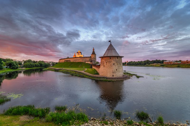 У Кремля фото превью