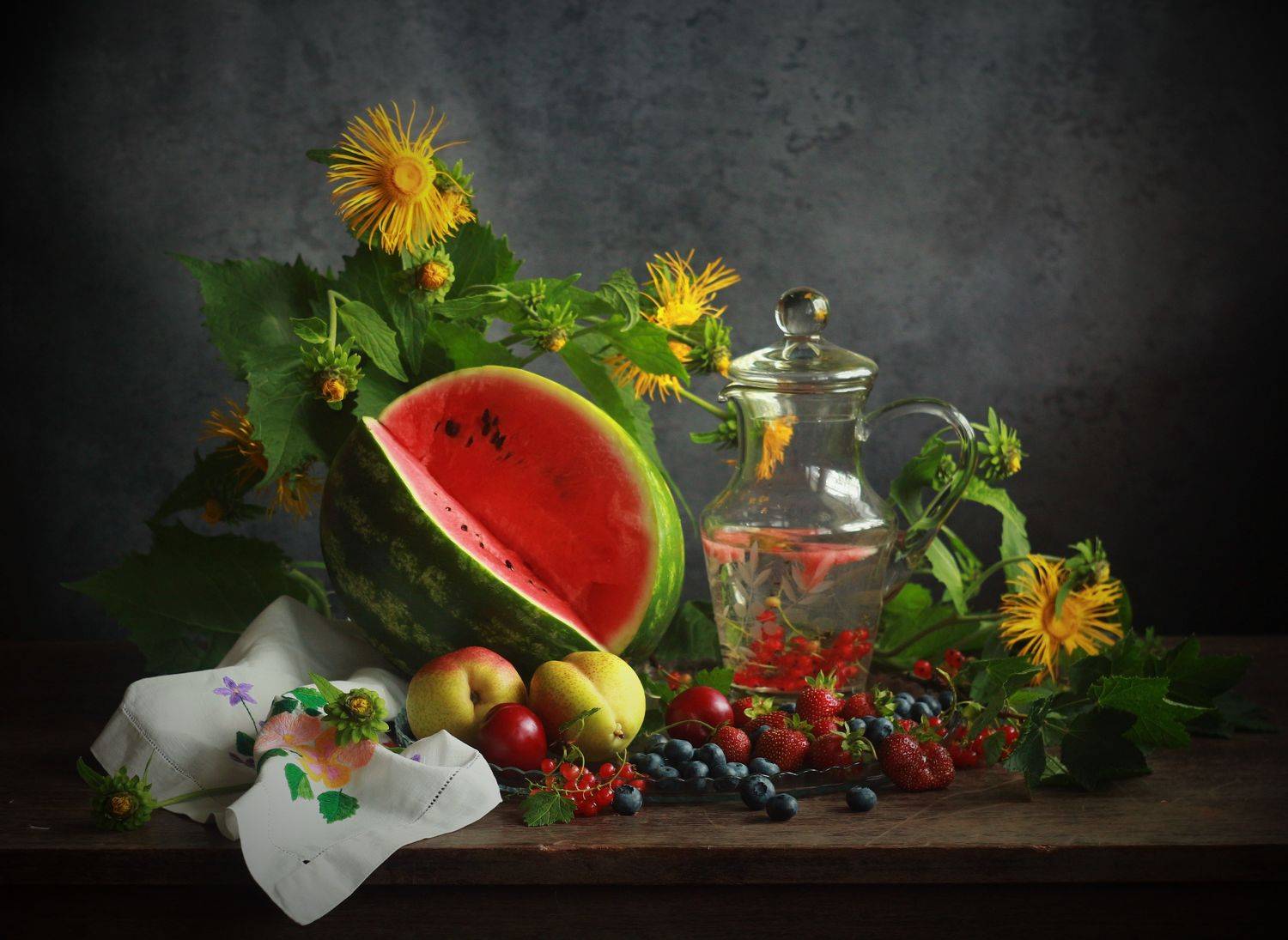 , Людмила Хрусталева*