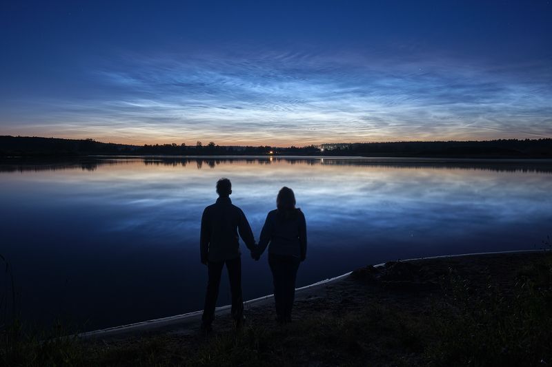 серебристые облака,озеро,ночь,летняя ночь,noctilucent clouds,пейзаж Серебристые облака над Подмосковьем фото превью