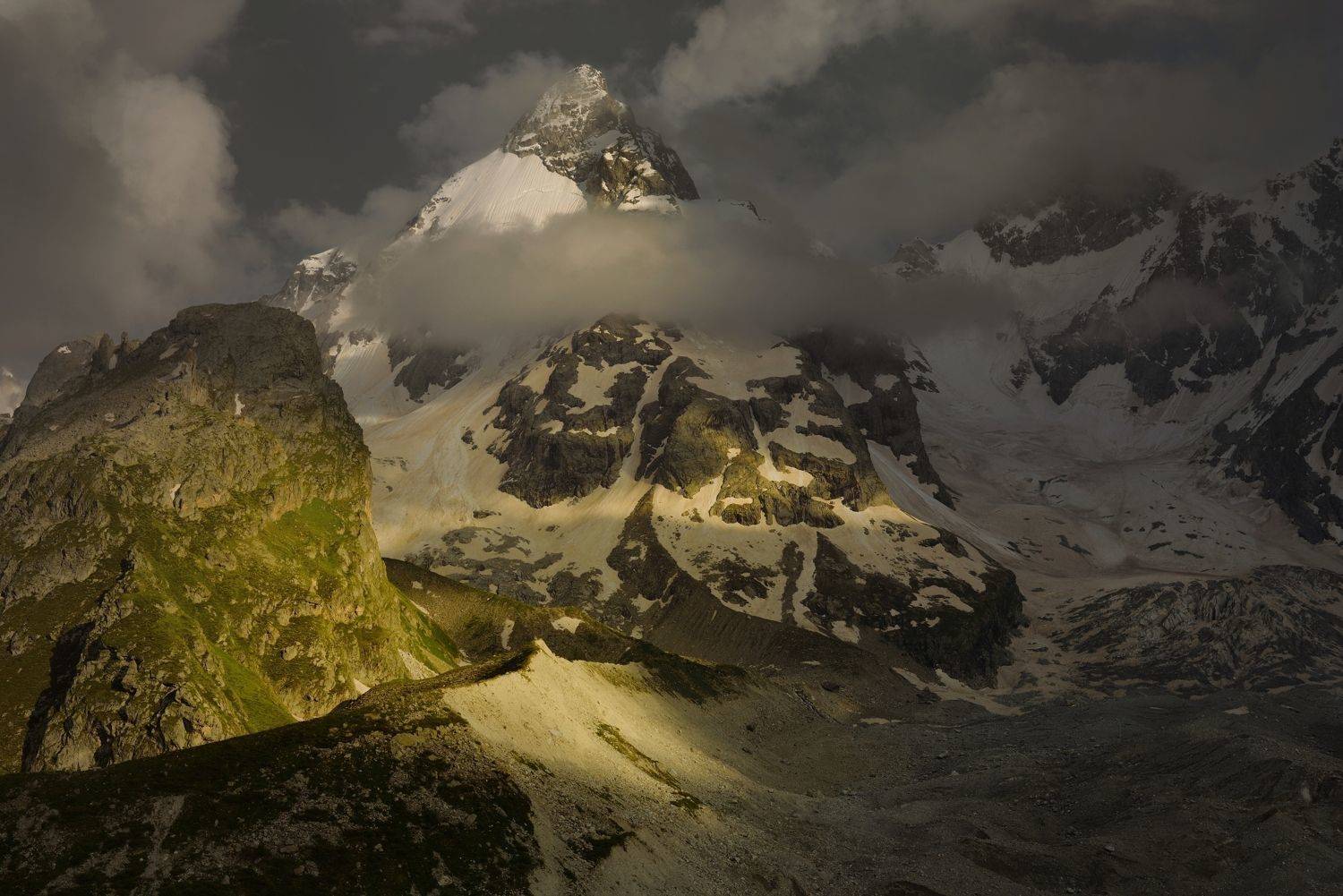 горы, вечер, Александр Жарников