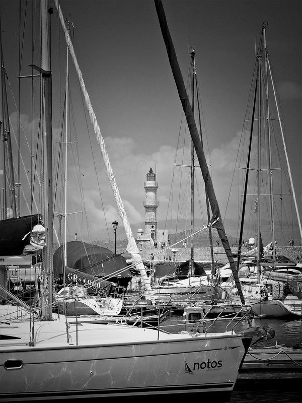 Chania harbour фото превью