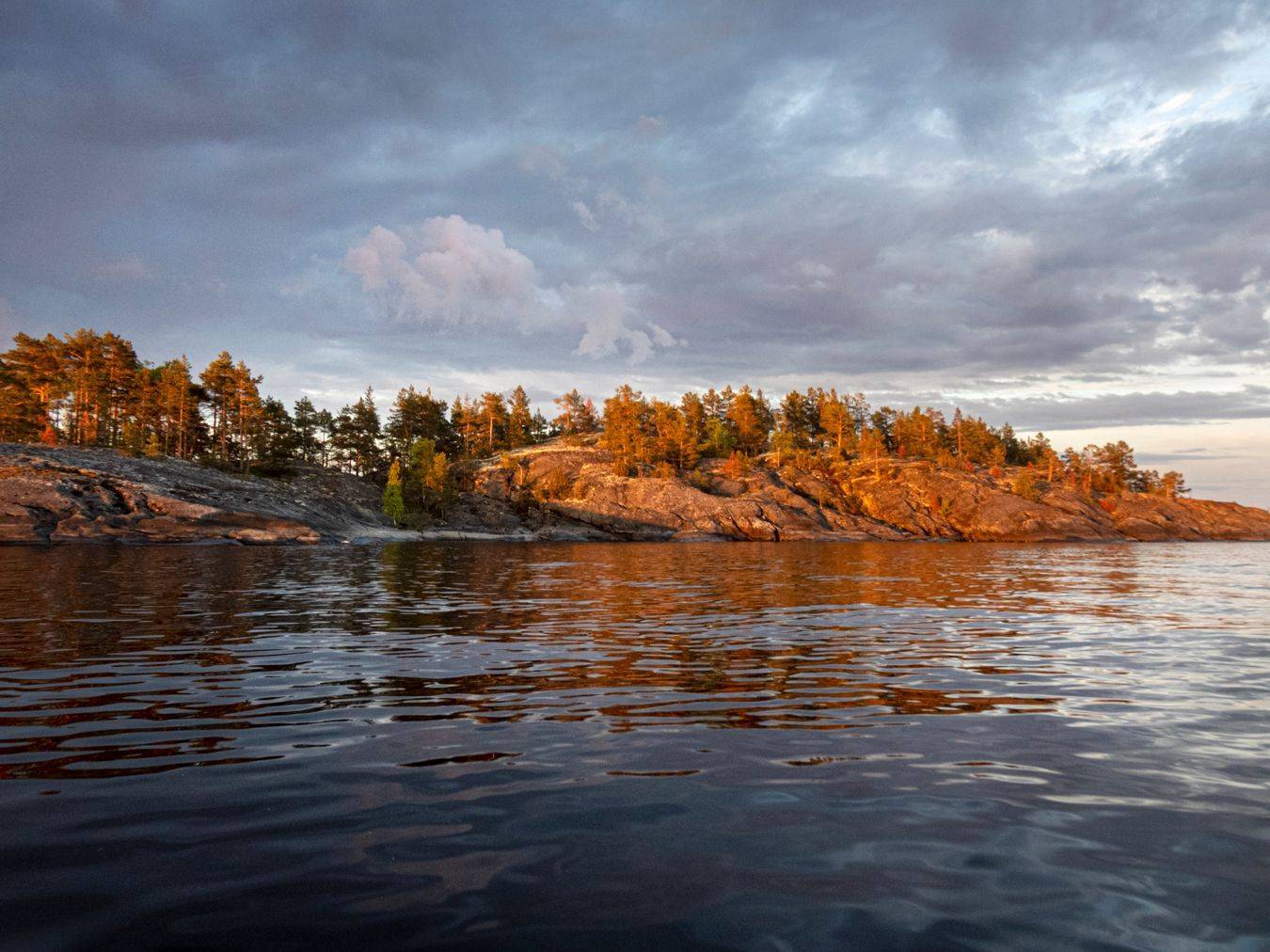 Ладога, Карелия, шхеры, Лесина Елена