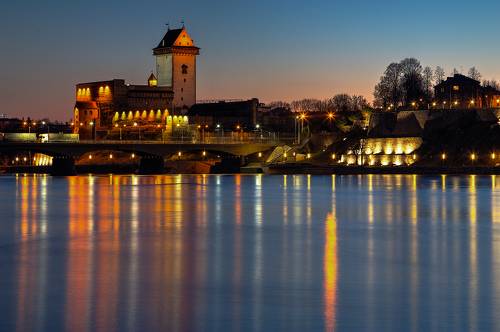 Огни Нарвы.