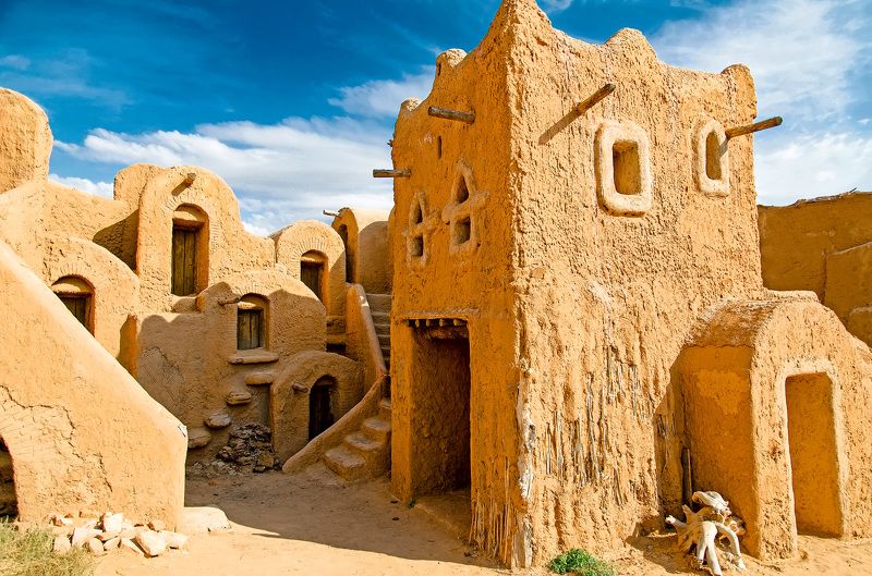 Реконструкция, древний, столица, Золотая Орда, город, Сарай-Бату, Селитренное, крепость, башня, Астраханская область, безлюдный, старый, восточный, азия, мазанка, пустыня, глиняный, строения, архитектура, крепостная стена Столица Золотой Орды, город Сарай-Бату (реконструкция) фото превью