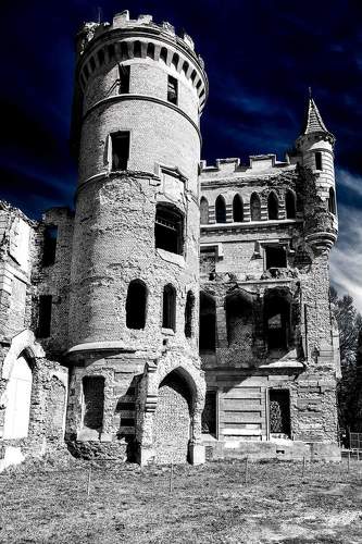 Khrapovitskiy castle. Muromtsevo. 