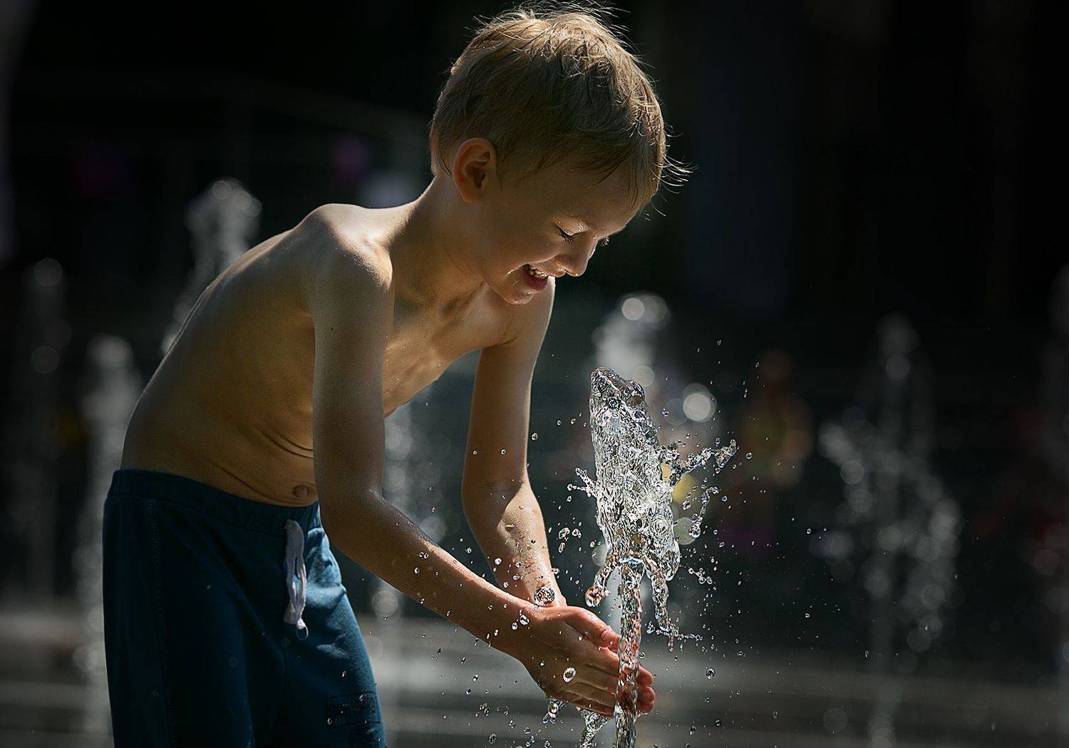 дети, фонтаны, эмоции, уличное фото, жанровое фото, Vera Trandina